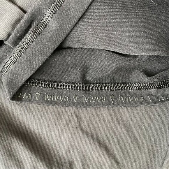 ivivva by Lululemon Set the Pace Skort/Skirt Black Sz 14 Girls/XS Women - Picture 10 of 15